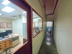 Ubi Centre (D14), Factory #462627101